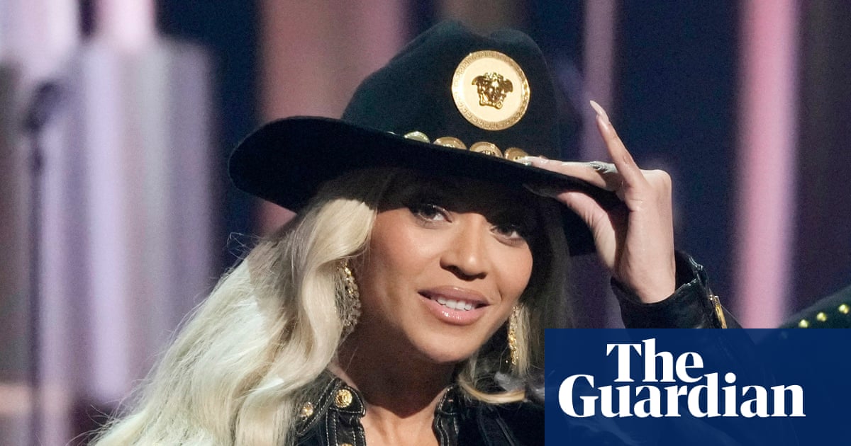 Beyoncé is now the fifth billionaire musician, Forbes reports