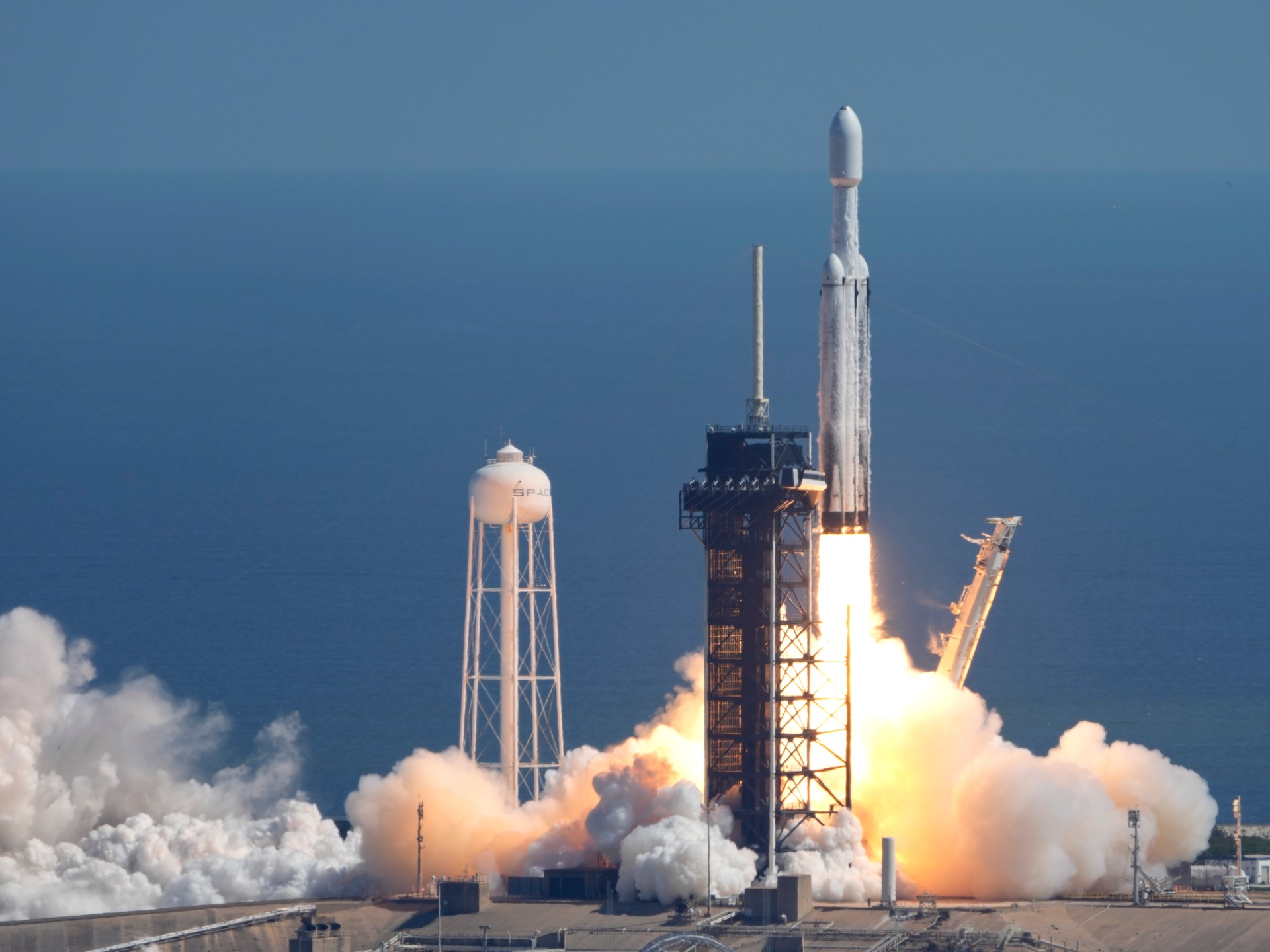 SpaceX files to go public, paving way to make Elon Musk first trillionaire