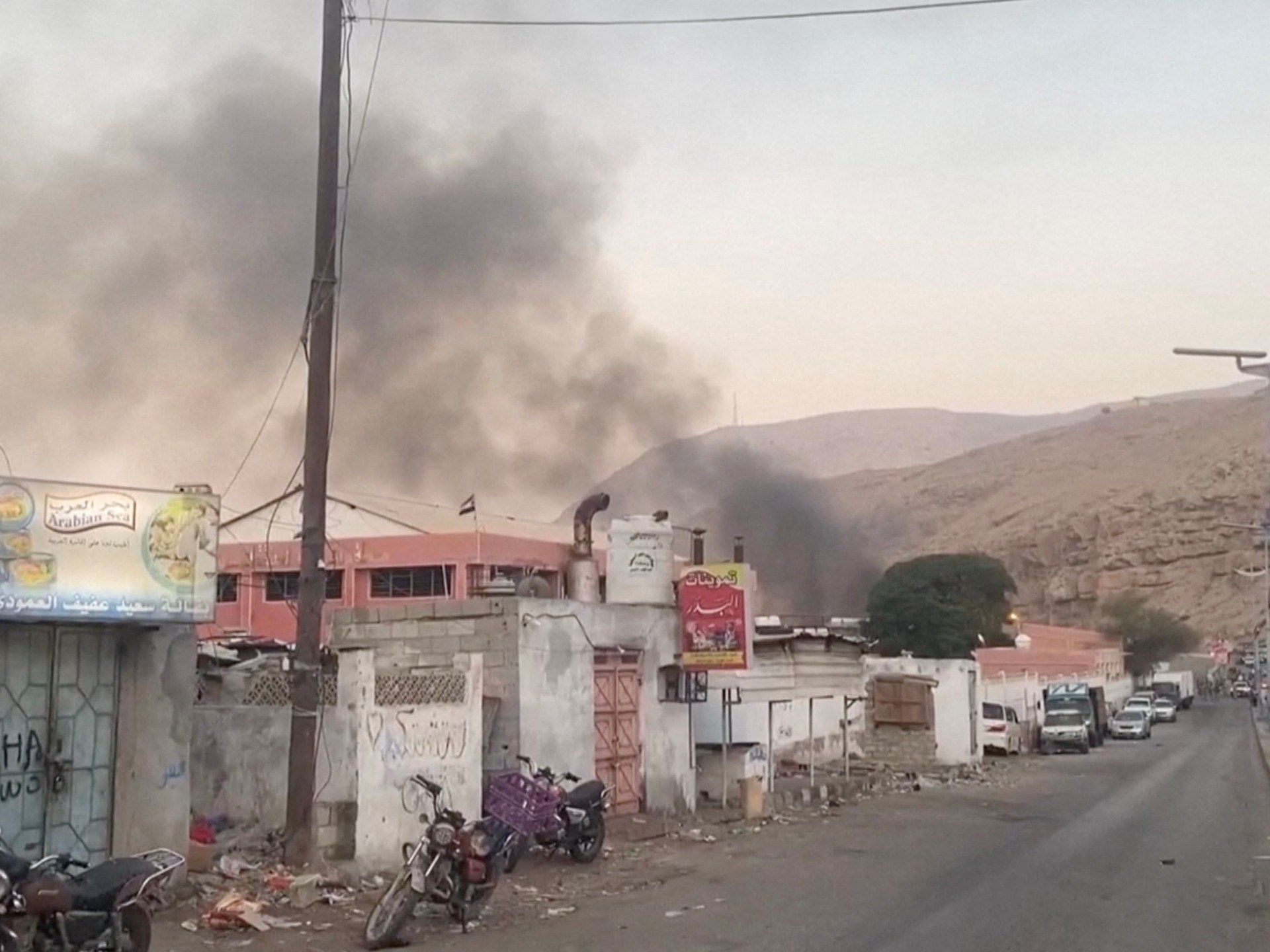 LIVE: Yemen’s presidential council cancels UAE defence deal