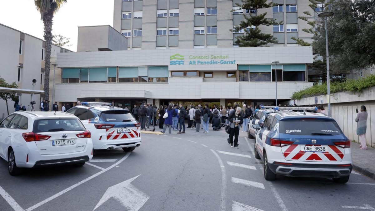 
                                                                                                          Illa se compromete a defender “con firmeza” a los médicos denunciados por la eutanasia de Noelia
                                                                                                      