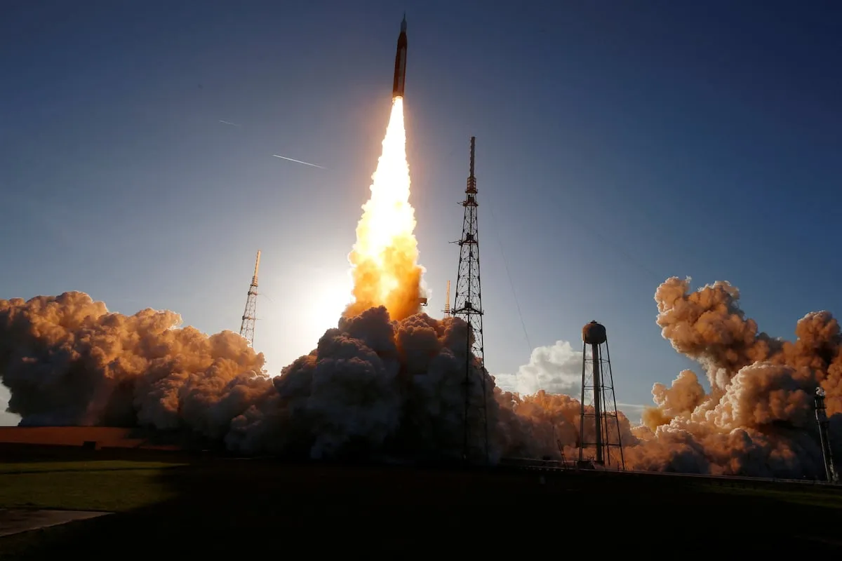 El lanzamiento de Artemis 2 a la Luna, en imágenes