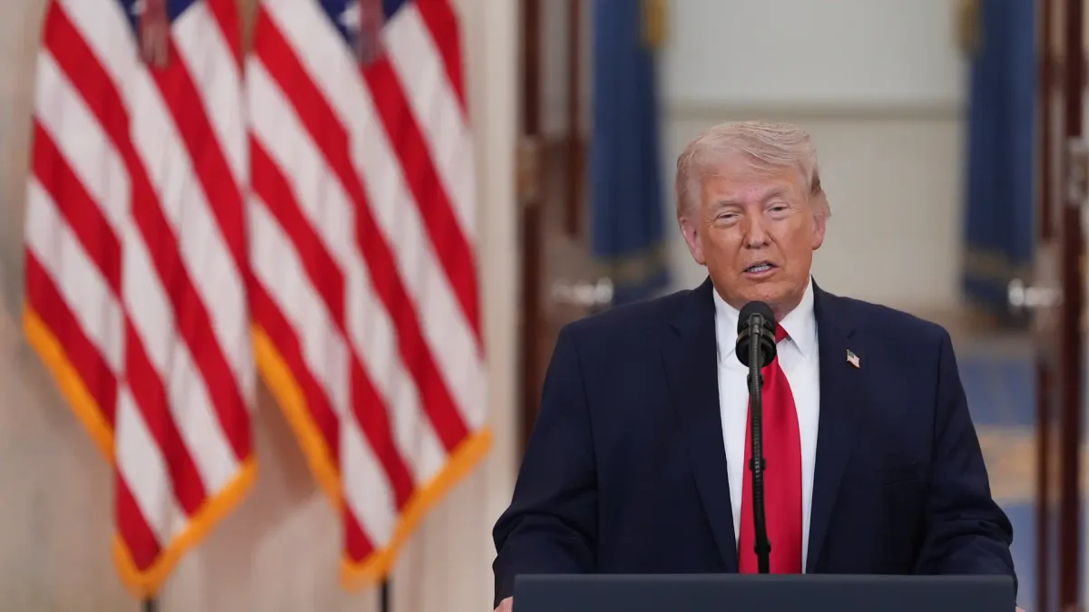 
         Trump reiterará que necesitará de dos a tres semanas más para poner fin a la guerra en Irán en su discurso a la nación 
    