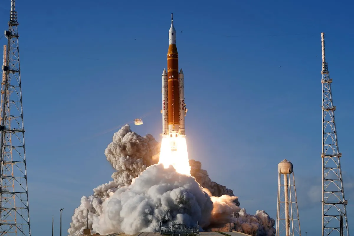 Videoanálisis | El Artemis 2 inicia la misión que busca ganar la carrera espacial