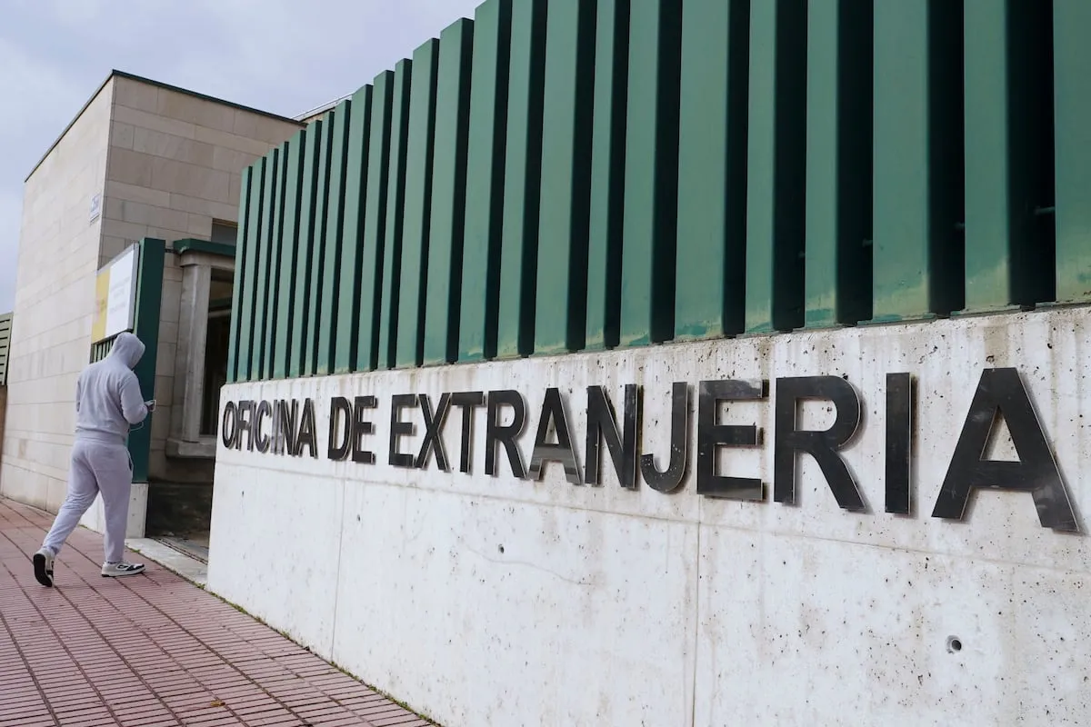 El Gobierno prevé desestimar más del 30% de las solicitudes de regularización de migrantes  