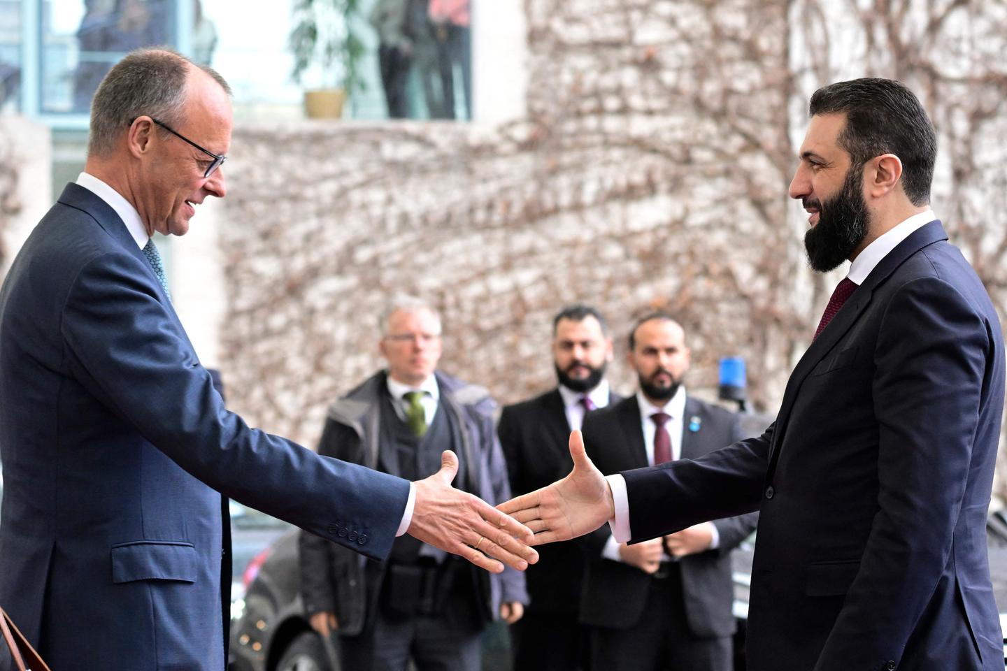 Allemagne : polémique après les propos du chancelier Friedrich Merz sur le rapatriement de « 80 % des Syriens » sur trois ans