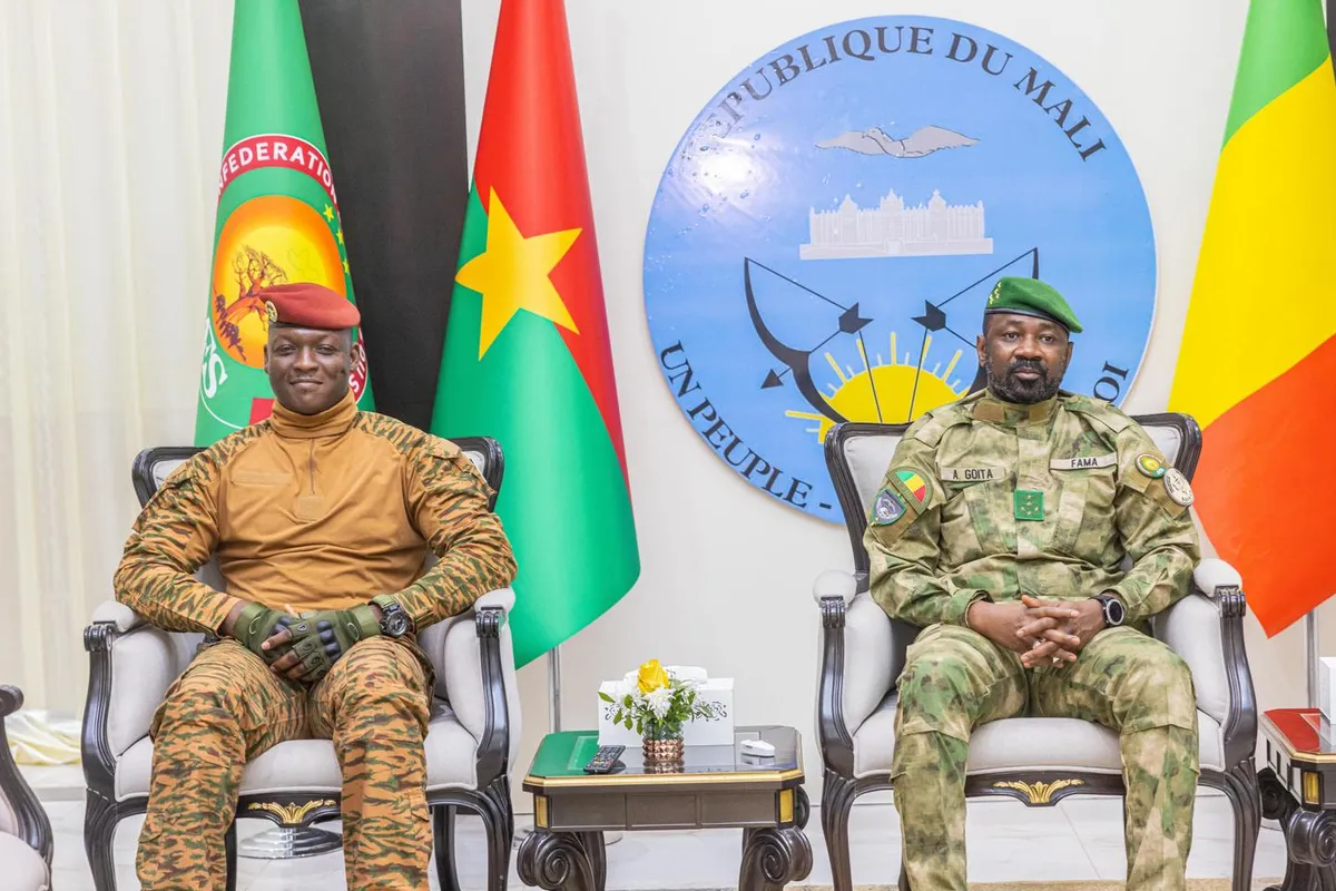 Au Burkina Faso : plus de 1 800 civils tués depuis 2023 par l’armée burkinabée, ses supplétifs et des djihadistes, selon HRW