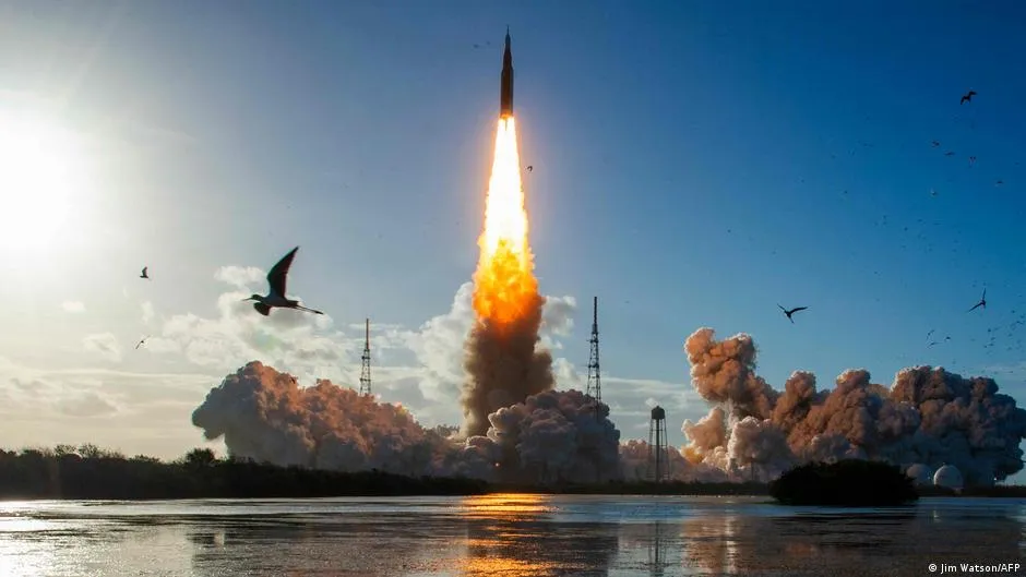 Mondmission Artemis 2 erfolgreich gestartet