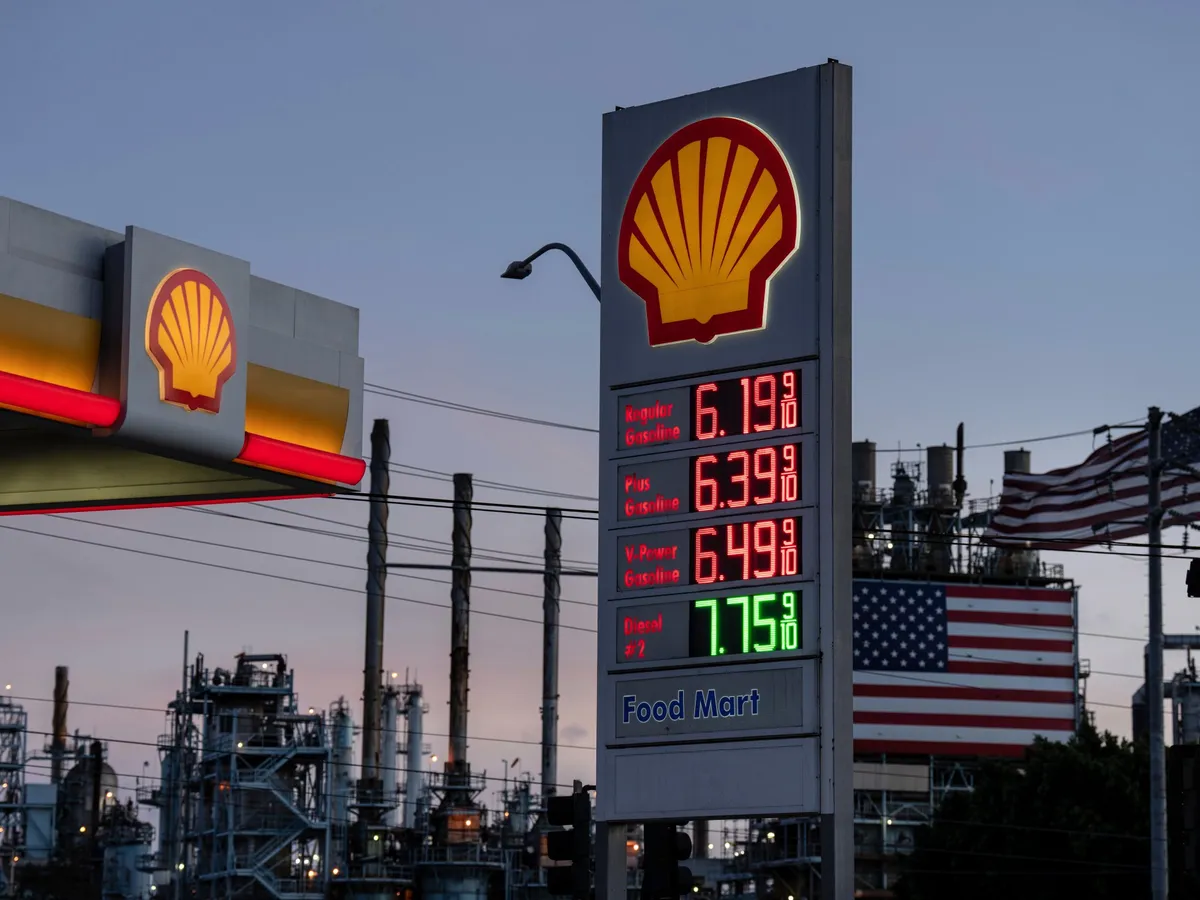 Oil price surges, Asian stocks fall as Trump vows to continue Iran attacks
