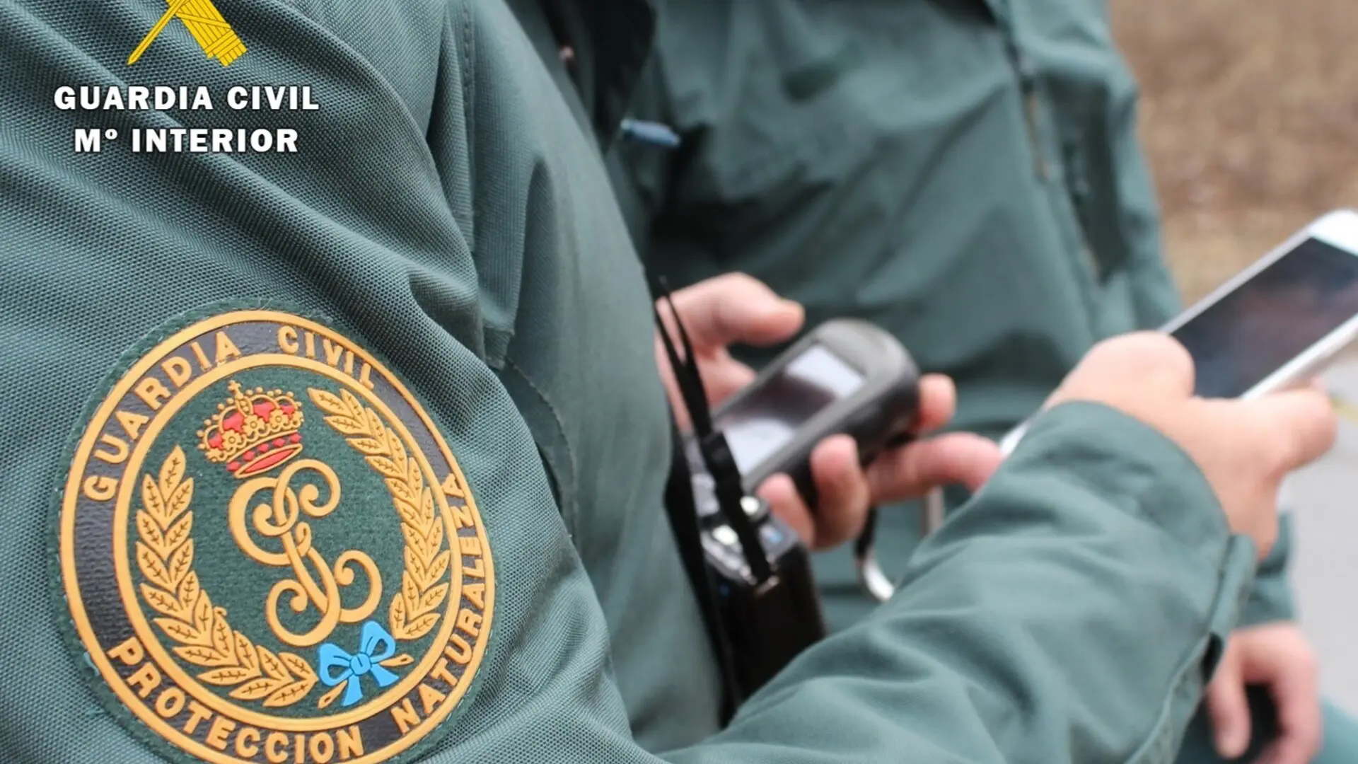 
         Desaparecido un hombre tras caer en un agujero en Asturias 
    