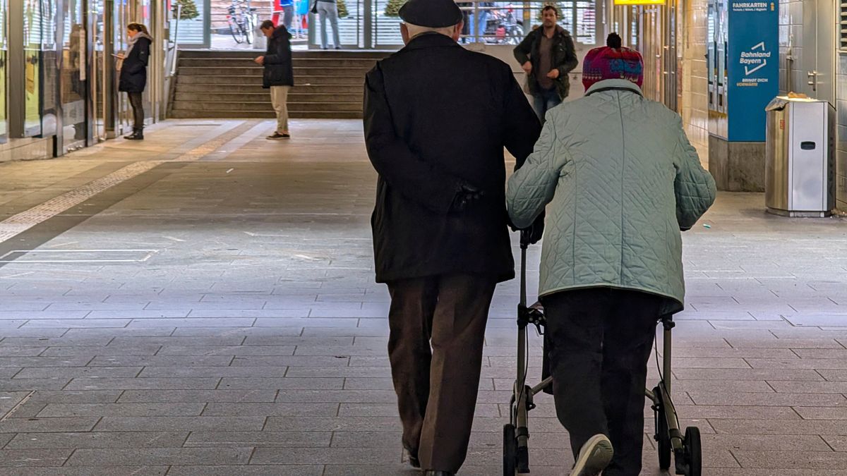 Bundesregierung: Lebenserwartung steigt langsamer als Rentenalter