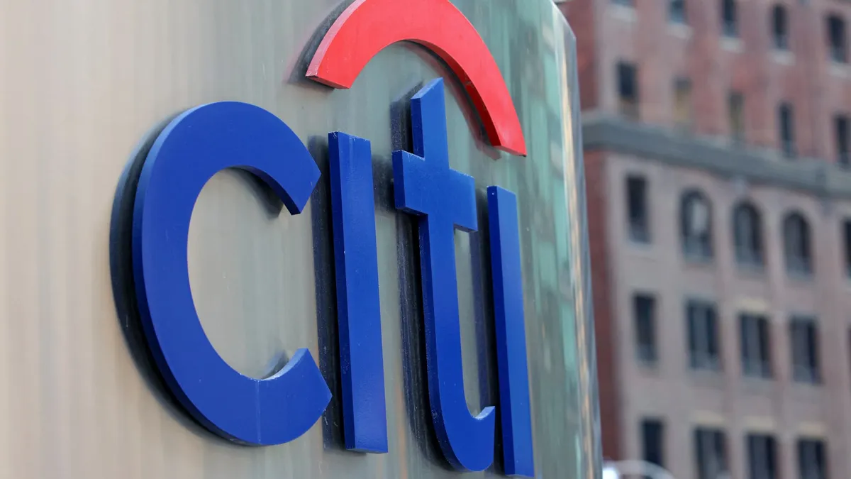 Elle doit "garantir la protection des salariés": après les menaces à la bombe de Bank of America, la banque américaine Citi met ses salariés en télétravail à Paris et Francfort