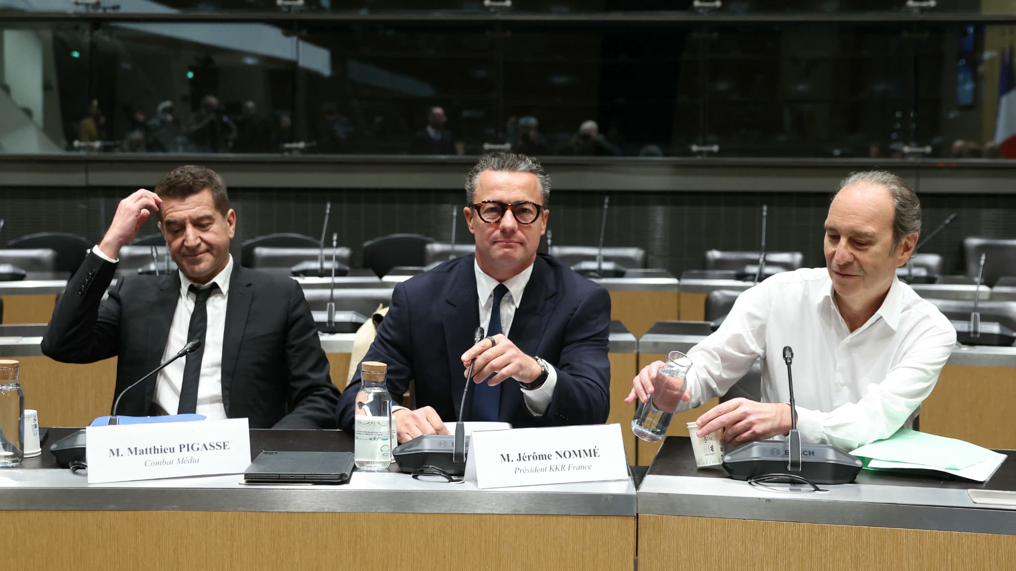 "Merci pour votre invitation mais je ne suis pas un clown": Xavier Niel dénonce lors de son audition le "cirque" de la commission d'enquête parlementaire sur l'audiovisuel public