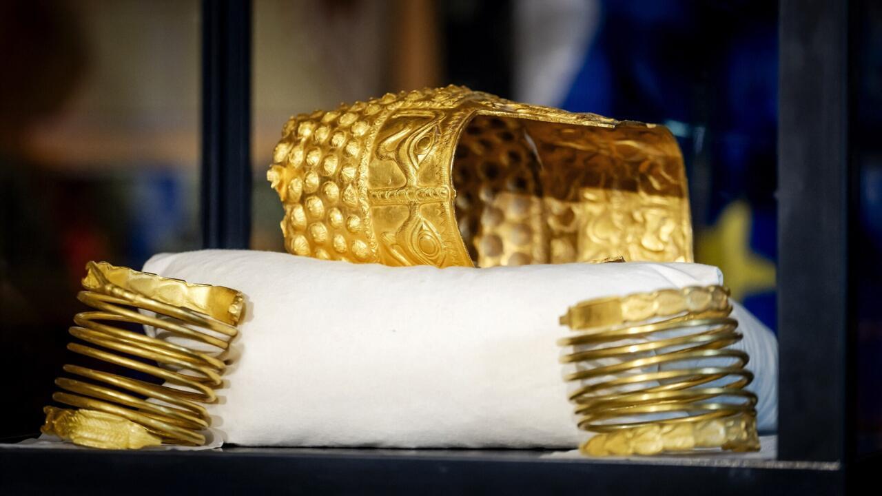 Pays-Bas: un antique casque d'or roumain vieux de 2500 ans retrouvé après avoir été volé en 2025