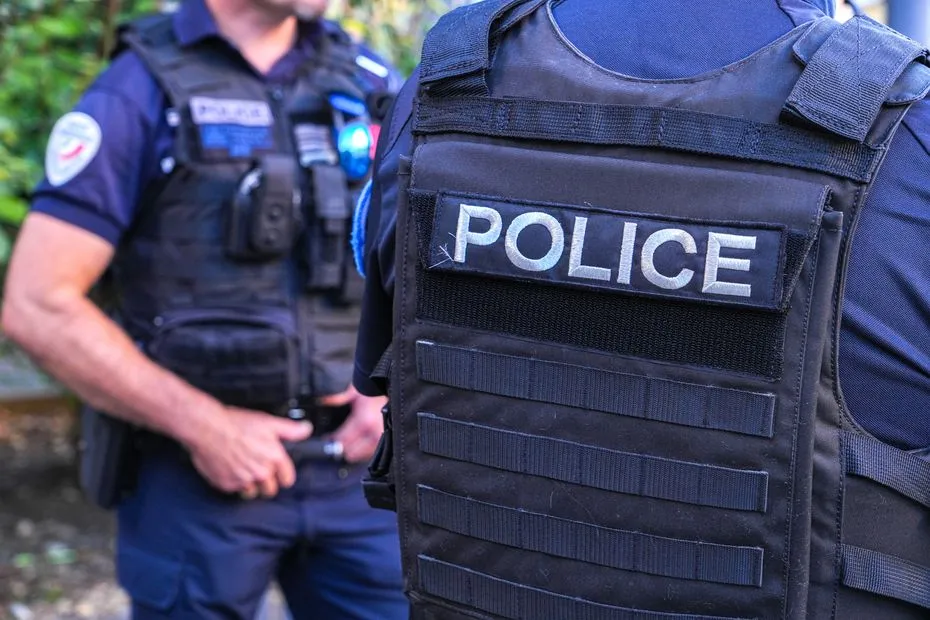 Deux policiers condamnés à un an de prison avec sursis pour des violences contre un jeune homme à Noisy-le-Grand