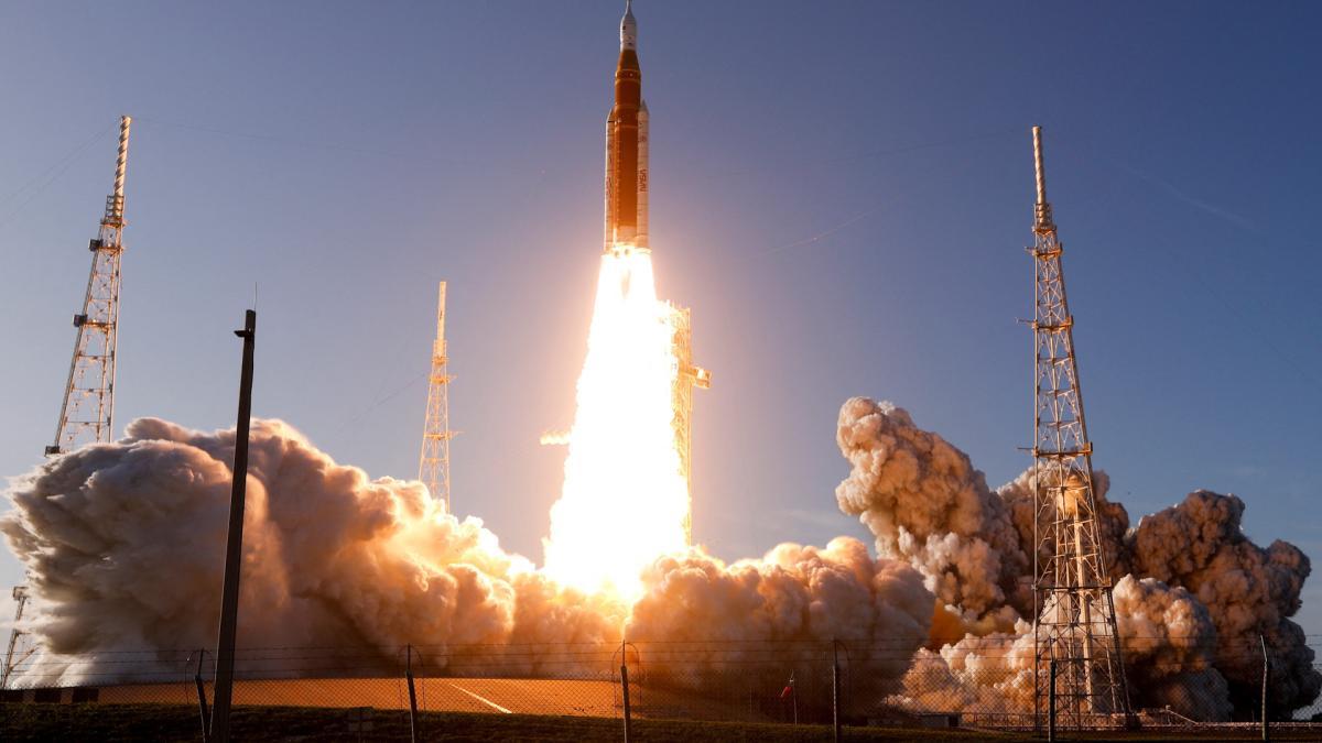 
          “Qué vista tan increíble”: Artemis 2 supera sus primeras horas en órbita con incidentes menores
      