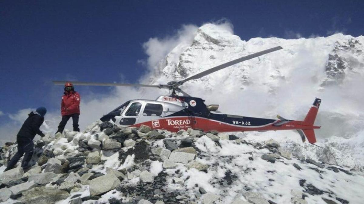 
                                         Escándalo en el Everest: una trama corrupta intoxicaba a escaladores y excursionistas para defraudar al seguro
                                     