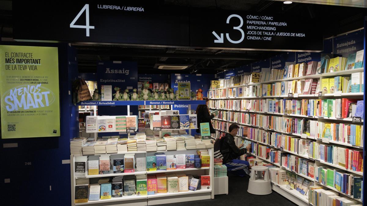 
                                                                                      Fnac retoma la senda del crecimiento en España
                                                                                  