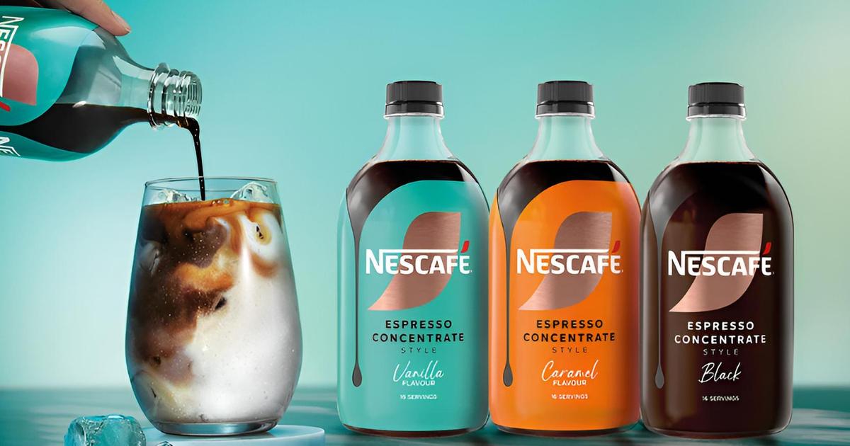 «Comme en coffee shop» : Nescafé lance en France un concentré liquide pour préparer des cafés glacés à la maison