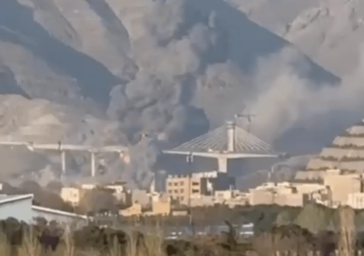 US-Israeli strike hits newly opened B1 bridge near Tehran, killing two