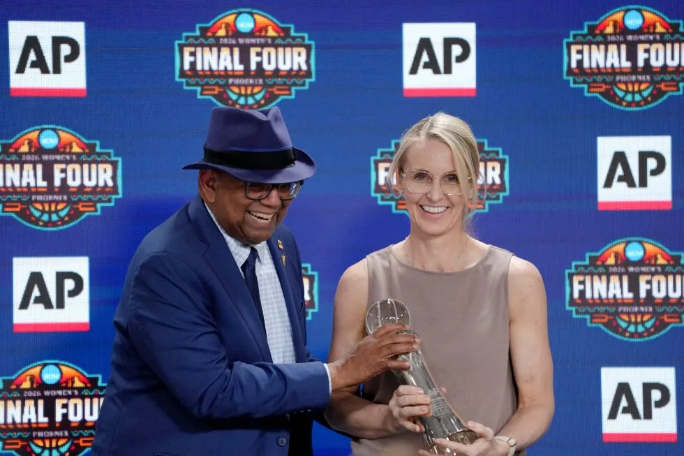 Shea Ralph named AP women’s basketball Coach of the Year after Vanderbilt’s 29-5 season