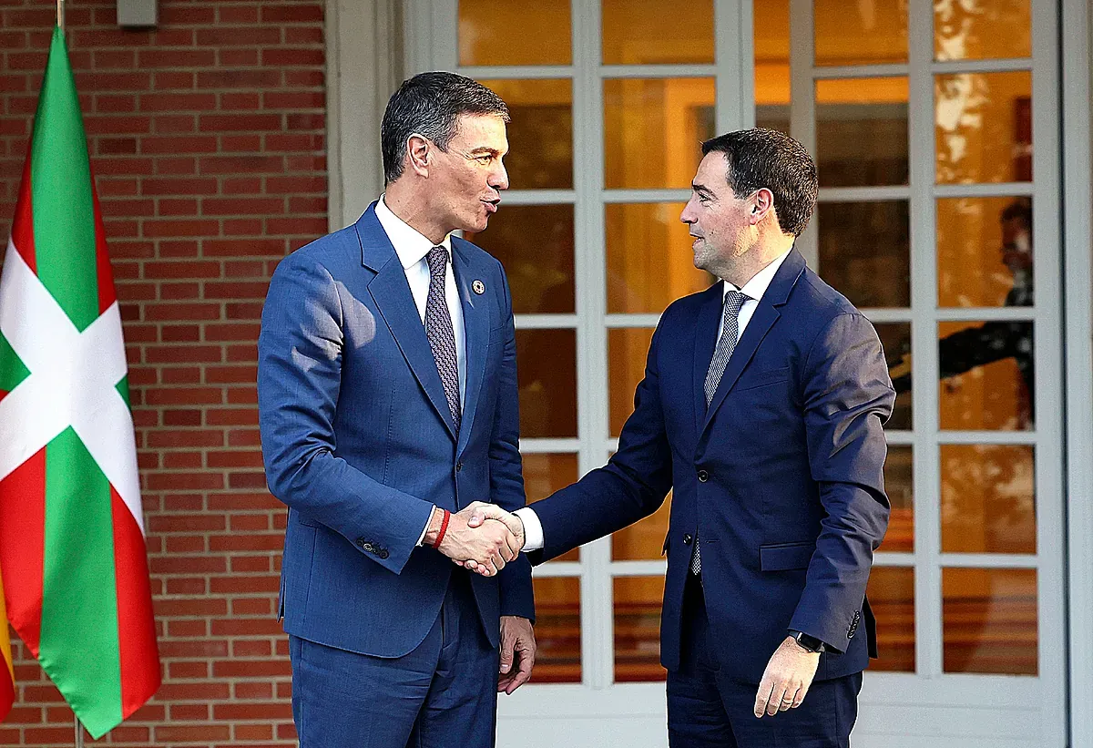Sánchez privilegia al País Vasco y Cataluña para contentar a sus socios con el 65% de los traspasos