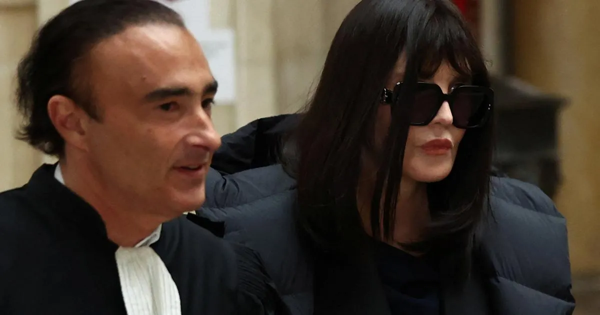 « Phobie des papiers », « proie idéale » : Isabelle Adjani se défend en appel d'avoir cherché à frauder le fisc