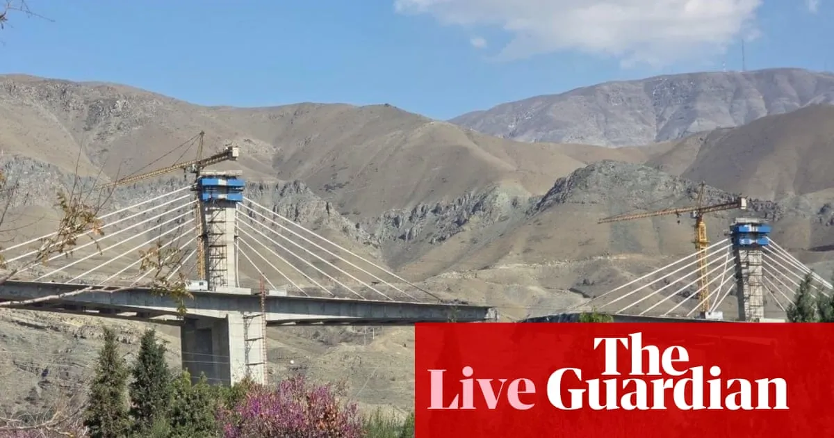 Middle East crisis live: Trump urges Iran to make deal after bridge strike