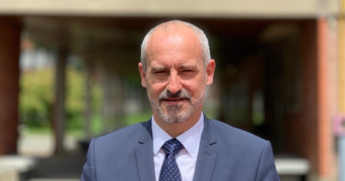 «Nos élèves aiment la compétition» : le proviseur du lycée international de Saint-Germain-en-Laye explique ses excellents résultats