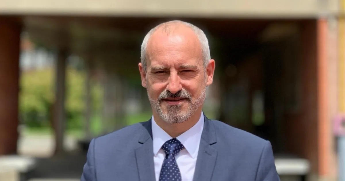 «Nos élèves aiment la compétition» : le proviseur du lycée international de Saint-Germain-en-Laye explique ses excellents résultats