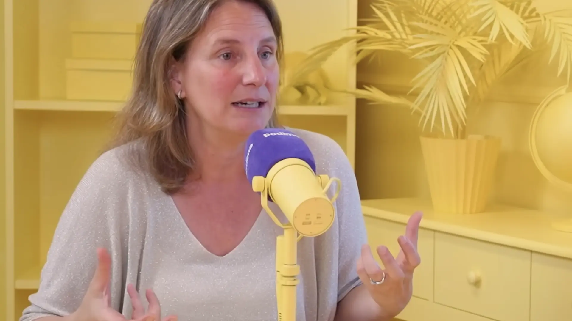 De Santiago, experta en finanzas sobre hipotecas fijas o variables: "Se ha acabado"