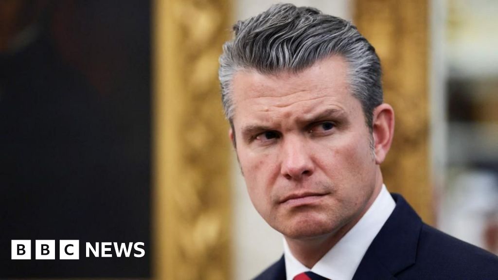 US Navy admiral ordered second  deadly Venezuela boat strike, White House says