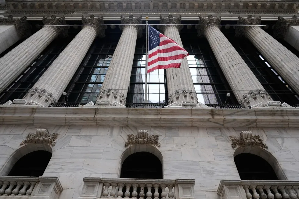 Oil prices surge while Asian share prices rise moderately