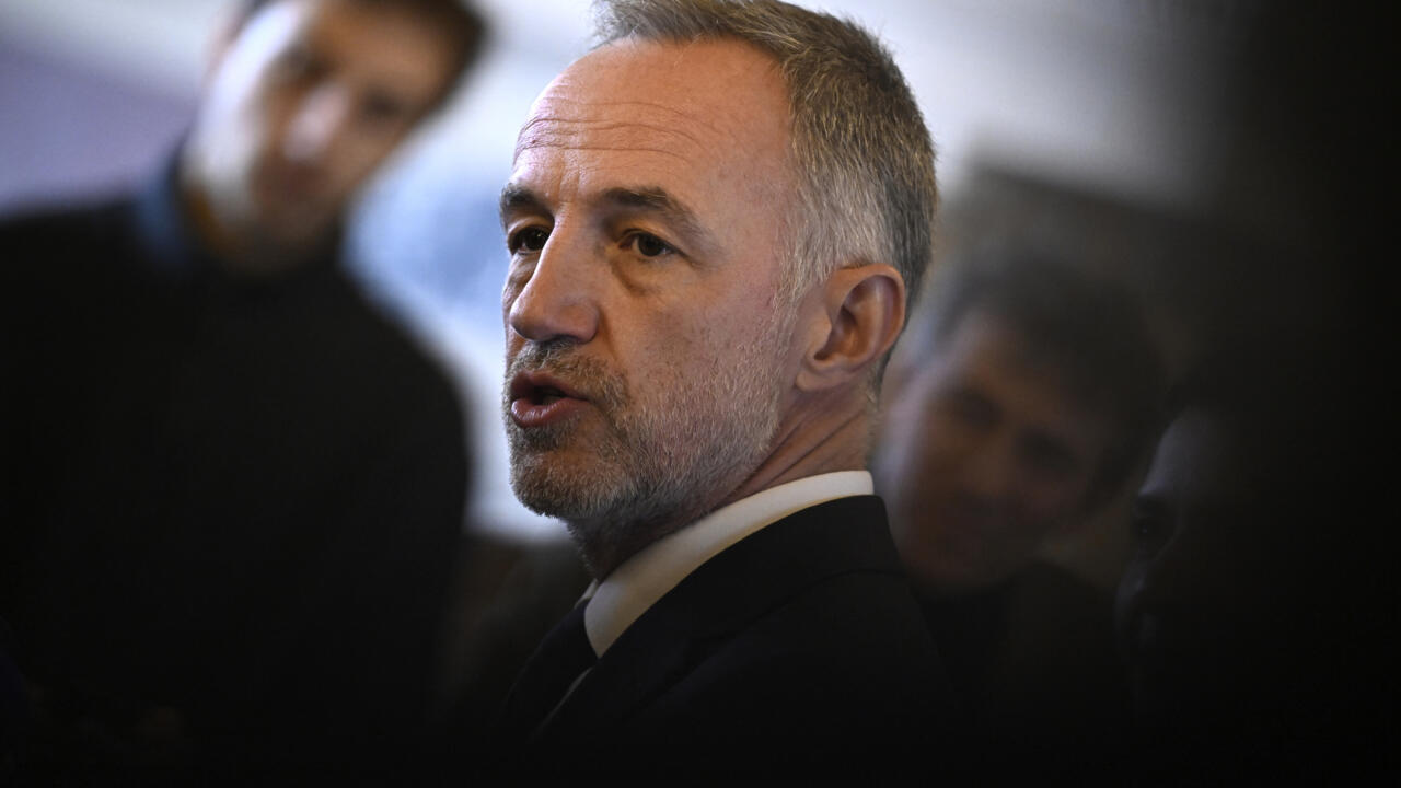 Écoles parisiennes: un plan anti-violences annoncé par le nouveau maire Emmanuel Grégoire