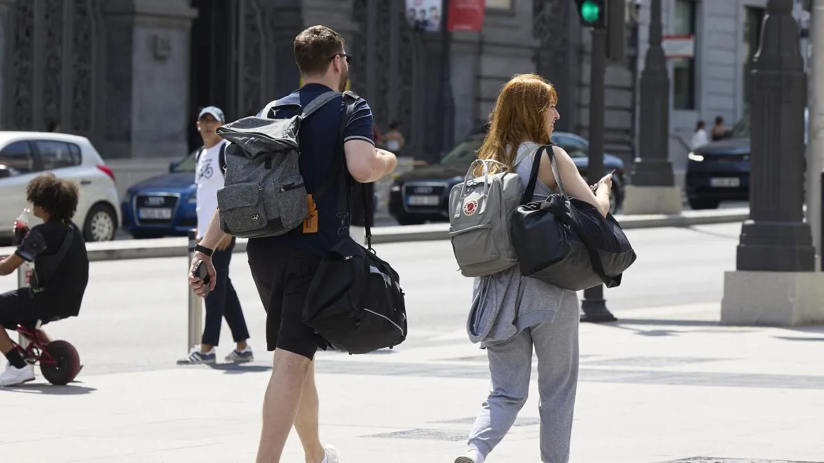 
                                                  El turismo internacional crece un 12,5% en febrero con un gasto de 1.166 millones
                                              