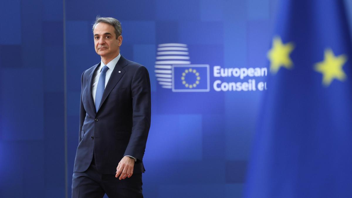 
                                                                           Dimiten tres ministros griegos por supuesto fraude con fondos agrícolas de la UE
                                                                       