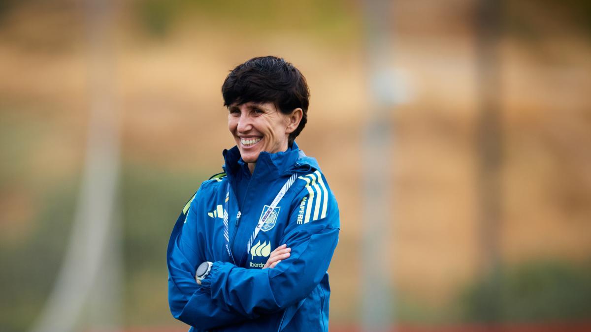 
                                                                                                      Cata Coll, Irene Paredes y Mapi León regresan a la selección para el partido clave en Wembley
                                                                                                  