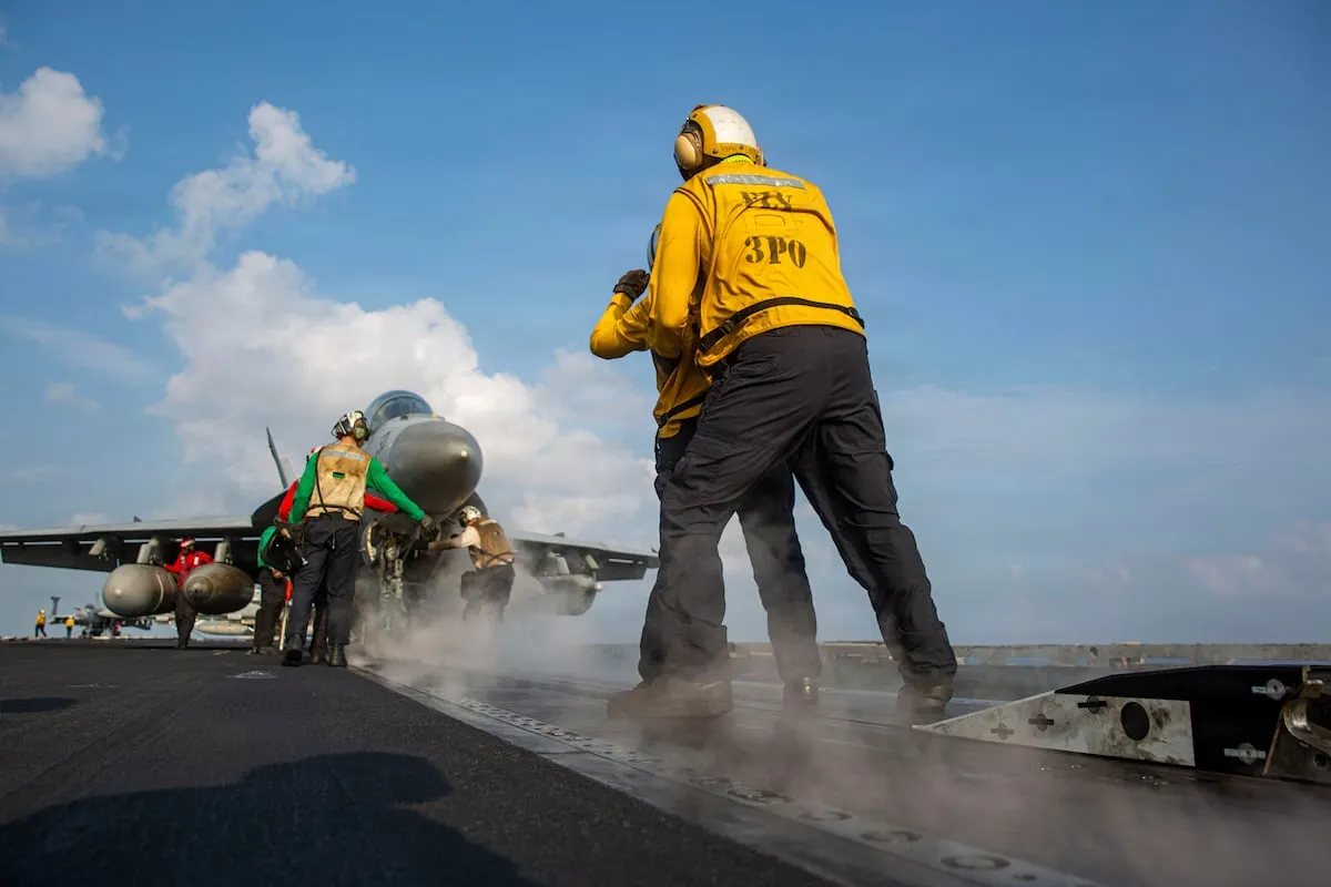 Última hora de la guerra de Estados Unidos e Israel contra Irán, en directo | La Casa Blanca pide un presupuesto de Defensa de 1,5 billones, un 40% más del gasto actual