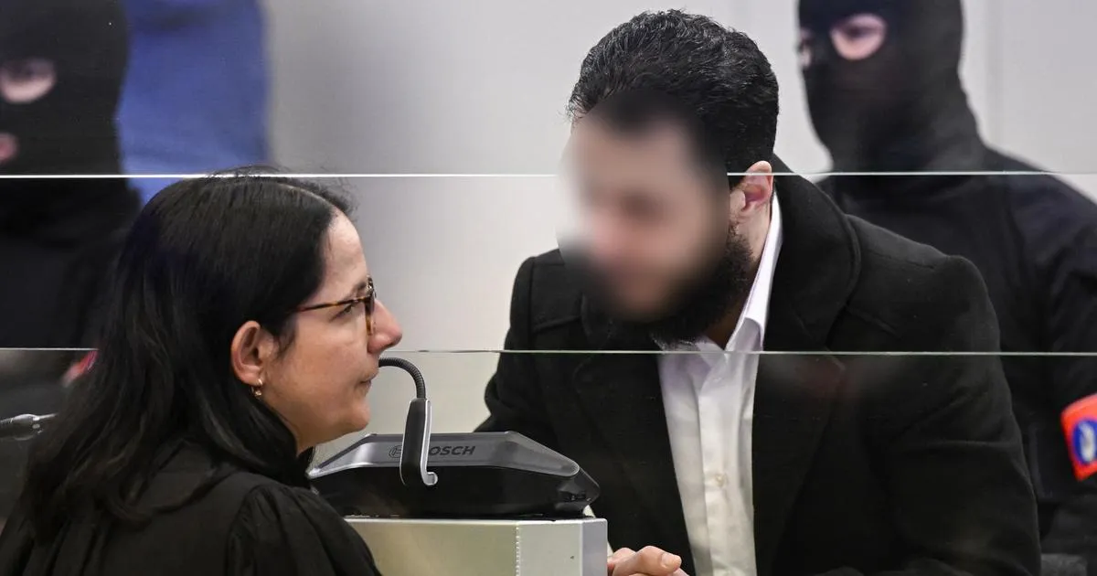 Attentats du 13 Novembre : la justice assouplit les conditions de visite au parloir de Salah Abdeslam