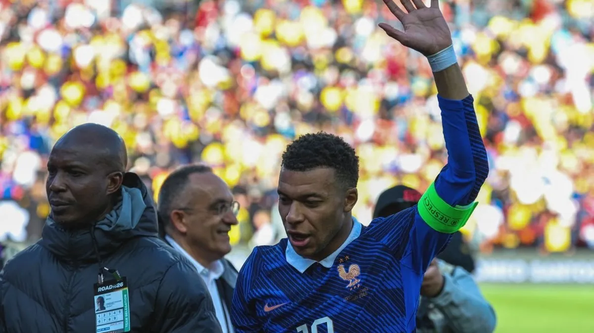 Binationaux, volonté d'arrêter sa carrière en Bleu en 2021... Kylian Mbappé à cœur ouvert dans le podcast produit par son coéquipier Aurélien Tchouameni