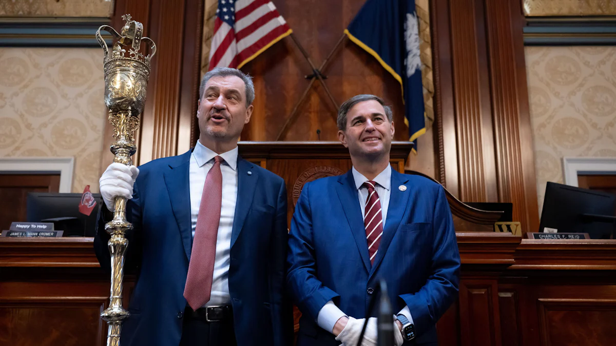 Besuch in South Carolina: Söders Balanceakt zwischen Substanz und Show