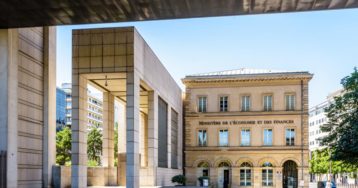 Agriculture, transports, industrie… En pleine flambée des prix, les niches fiscales « carburants » dans le viseur