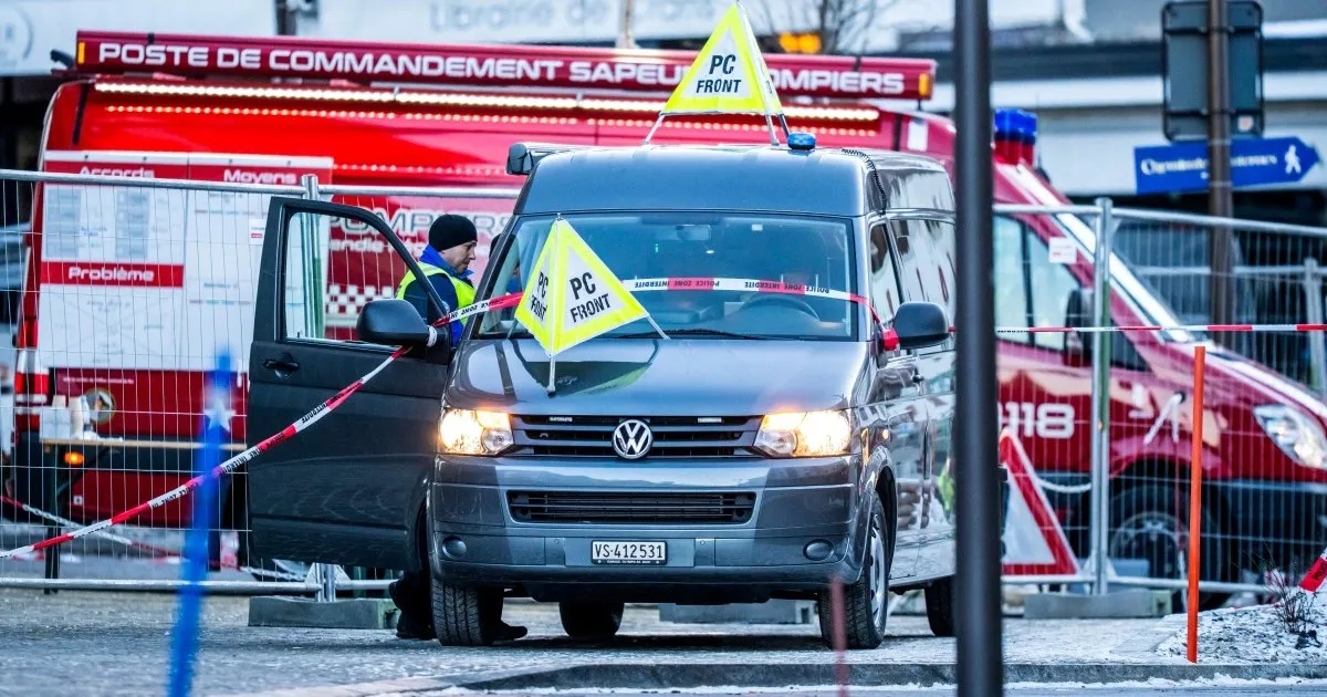 Dozens presumed dead, 100 injured in blaze at Swiss ski resort town