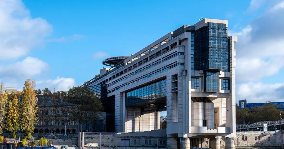 Bercy annonce un «prêt flash carburant» pour soutenir la trésorerie des petites entreprises