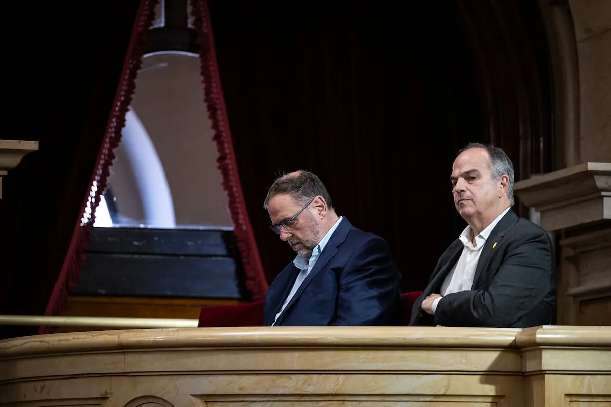 ERC recrudece la pelea entre independentistas y arrebata dos alcaldías a Junts con moción de censura