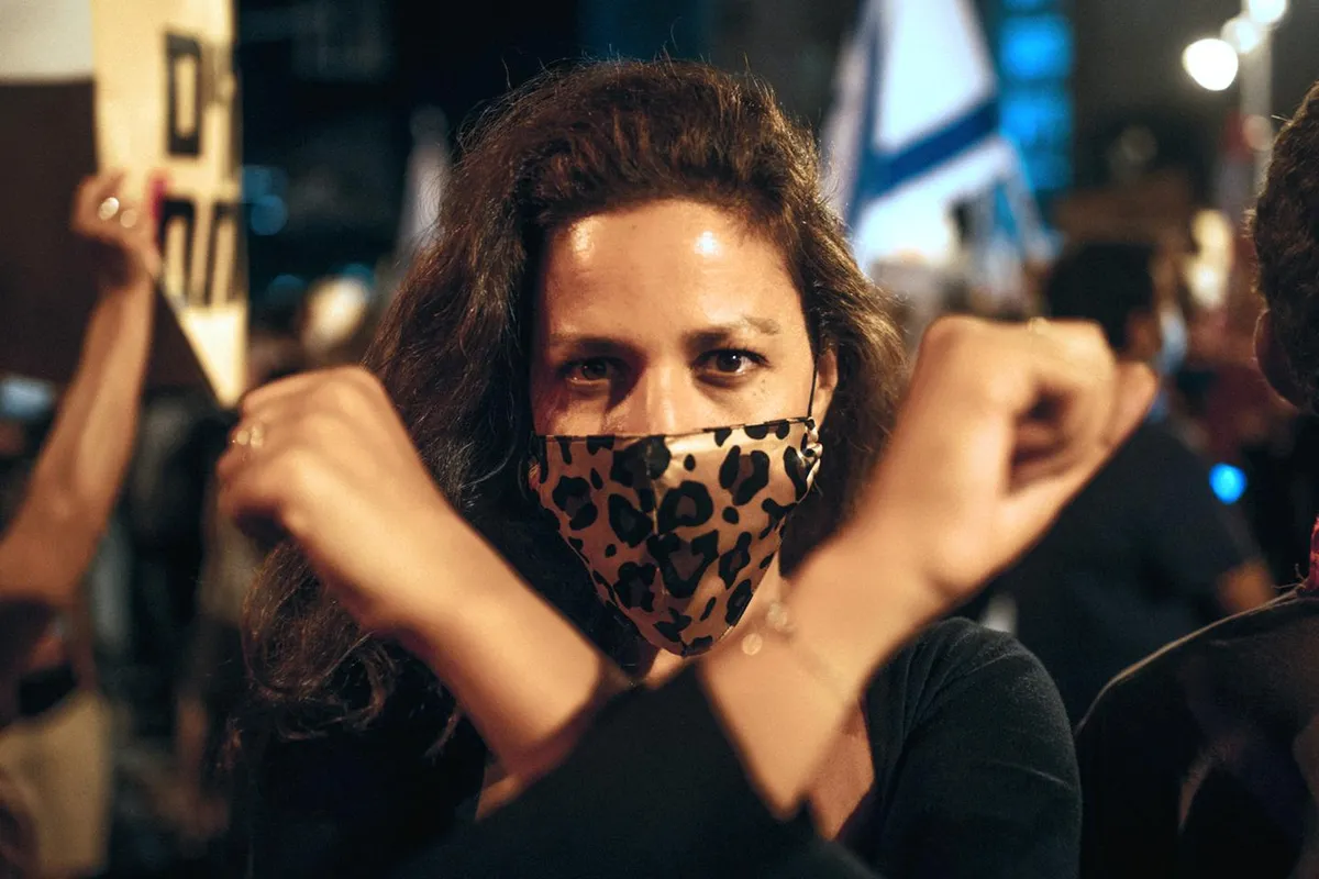 Nos choix de documentaires à voir en replay : Véronique Sanson, groupe de K-pop BTS, récit d’une arnaque inouïe…