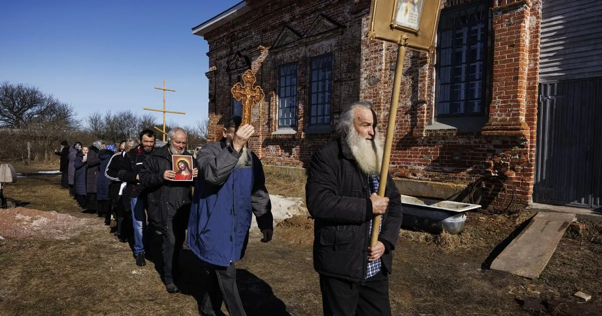 « Nous sommes revenus à Tchernobyl grâce à Dieu » : dans la zone d’exclusion, les Vieux-Croyants attendent l’Apocalypse