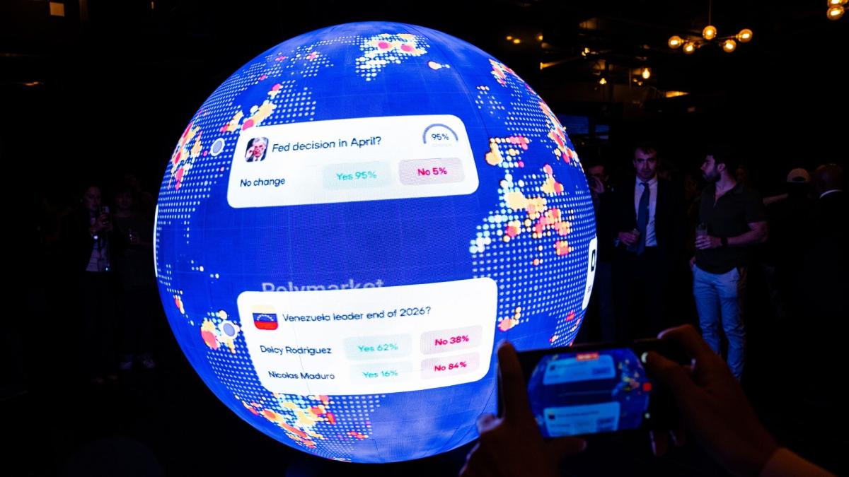 
               Polymarket: un dólar a que Trump invade
           