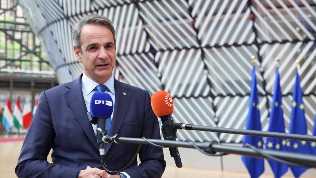 
                                                                         Crisis de gobierno en Grecia por un fraude relacionado con fondos de la UE
                                                                     