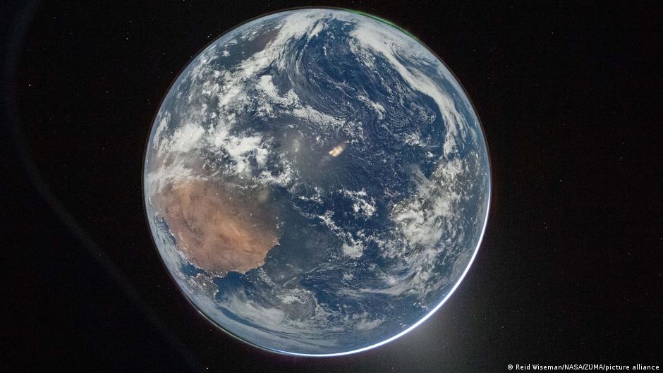 NASA-Mondmission: Astronauten schicken Fotos von Erde