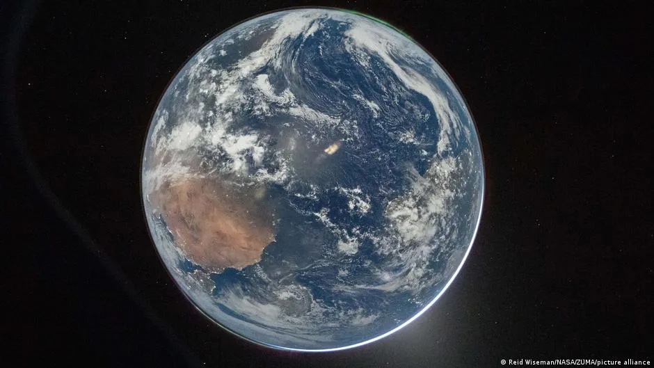 NASA-Mondmission: Astronauten schicken Fotos von Erde